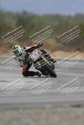 media/Sep-21-2025-Race Pace (Sun) [[98bf33ef95]]/Non Verified/4-Turn 3 (910am)/